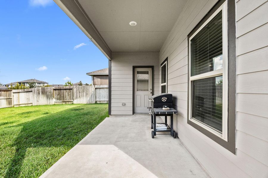 Exterior details and patio area of a home in Magnolia Springs, Montgomery (Image 20). Exterior details and patio area of a home in Magnolia Springs, Montgomery (Image 20).