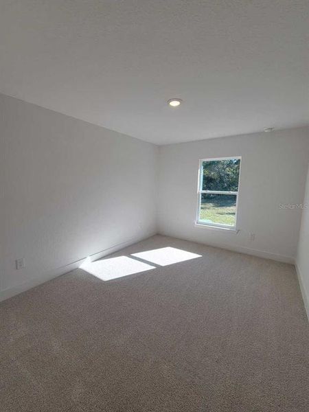 Spacious, unfurnished interior of a new home in Ocala Waterway / Kingsland Country Estates, Ocala (Image 29).