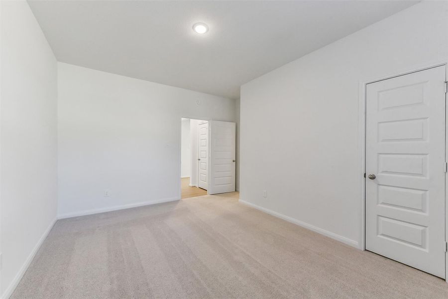 Spacious, unfurnished interior of a new home in Encino Estates, Dayton (Image 15). Spacious, unfurnished interior of a new home in Encino Estates, Dayton (Image 15).