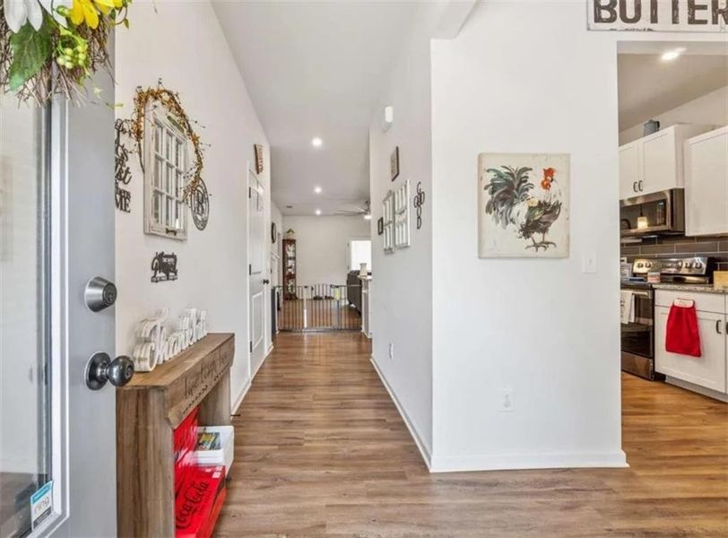 Furnished interior view inside a new home in , Cartersville (Image 9).