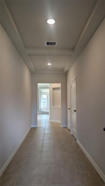 Spacious Entryway