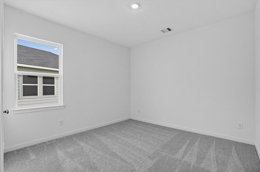Spacious, unfurnished interior of a new home in Hockley Meadows, Hockley (Image 12).