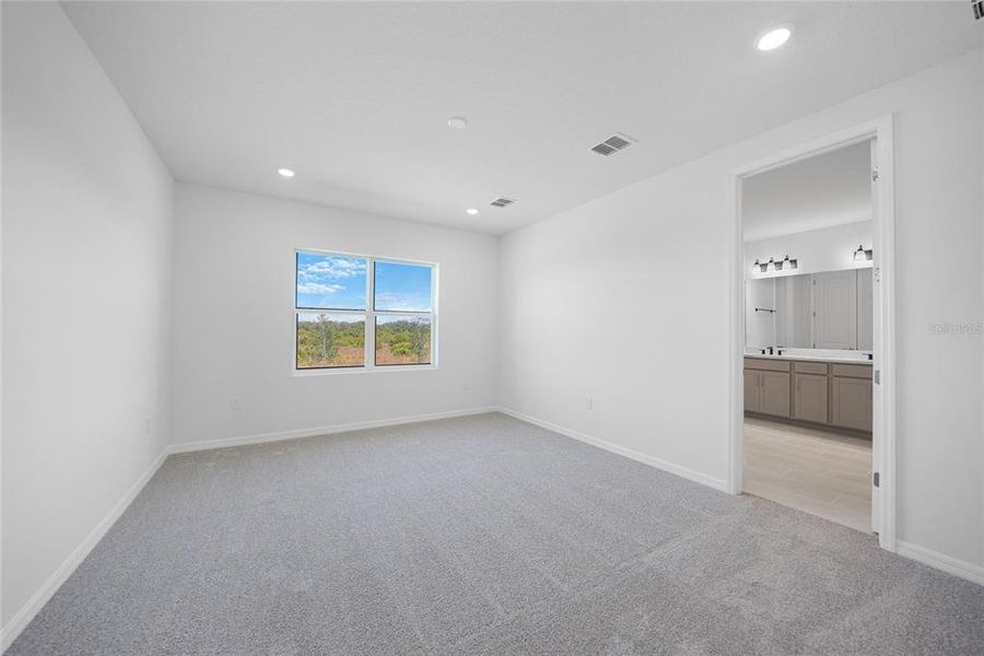 Spacious, unfurnished interior of a new home in Turnleaf, Punta Gorda (Image 26). Spacious, unfurnished interior of a new home in Turnleaf, Punta Gorda (Image 26).