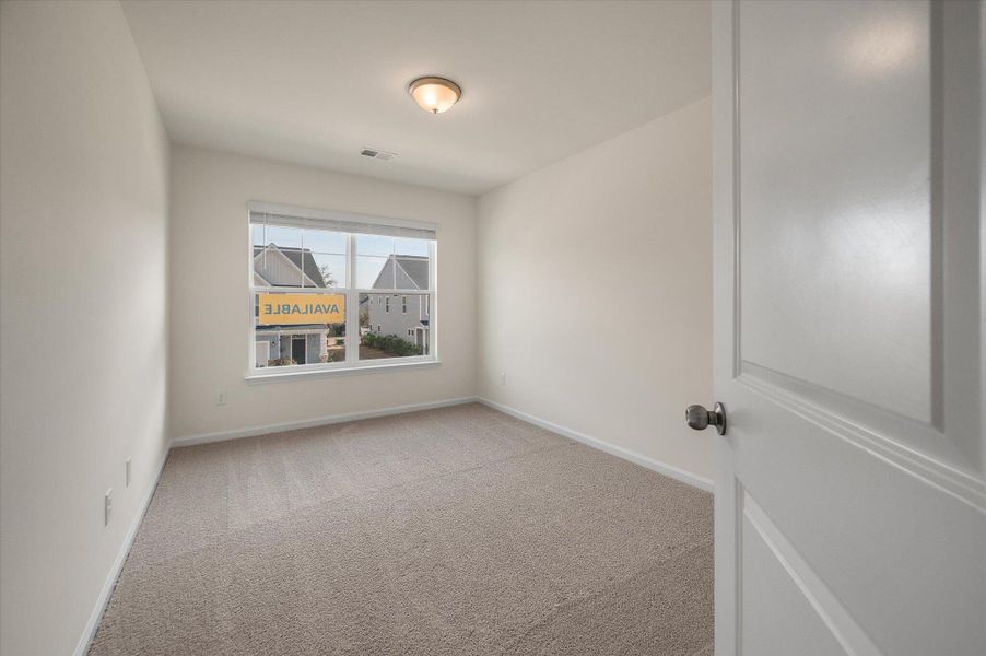 Spacious, unfurnished interior of a new home in The Landings at Montague, Goose Creek (Image 28).
