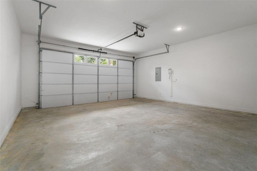 Spacious, unfurnished interior of a new home in , Trinidad (Image 34).