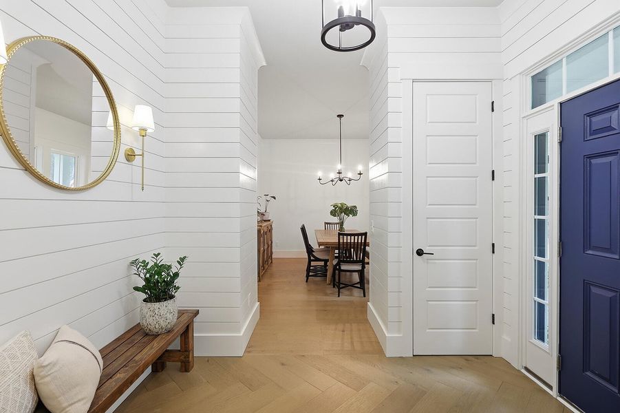 Furnished interior view inside a new home in , Seabrook (Image 49).
