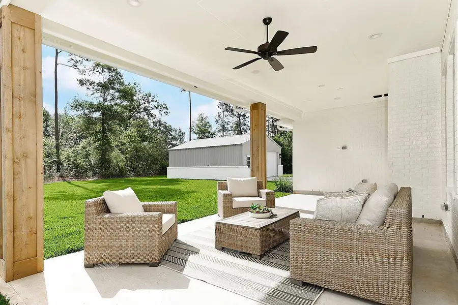 Exterior details and patio area of a home in , Willis (Image 3).