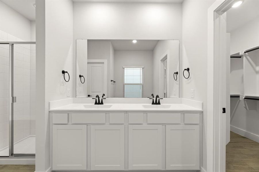 23. 705 Wilderness - Bath (4)