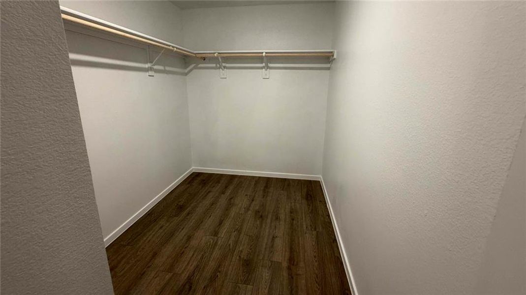 Spacious, unfurnished interior of a new home in Waverly Estates, Josephine (Image 10). Spacious, unfurnished interior of a new home in Waverly Estates, Josephine (Image 10).