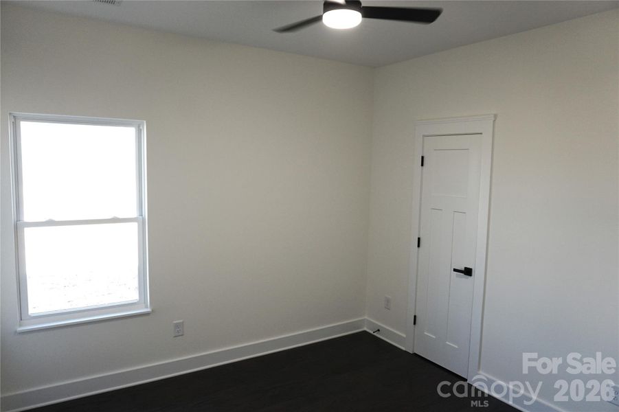 Spacious, unfurnished interior of a new home in , Salisbury (Image 38).