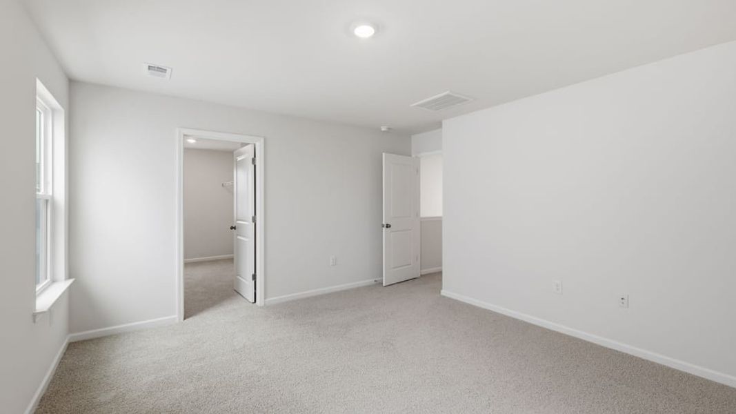 Spacious, unfurnished interior of a new home in Harrier Point, Woodruff (Image 38). Spacious, unfurnished interior of a new home in Harrier Point, Woodruff (Image 38).
