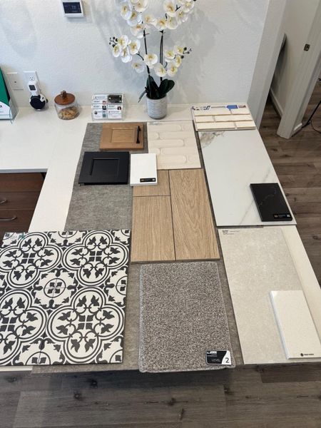 Sample of building materials used in homes in Meridiana 50's, Manvel (Image 24).