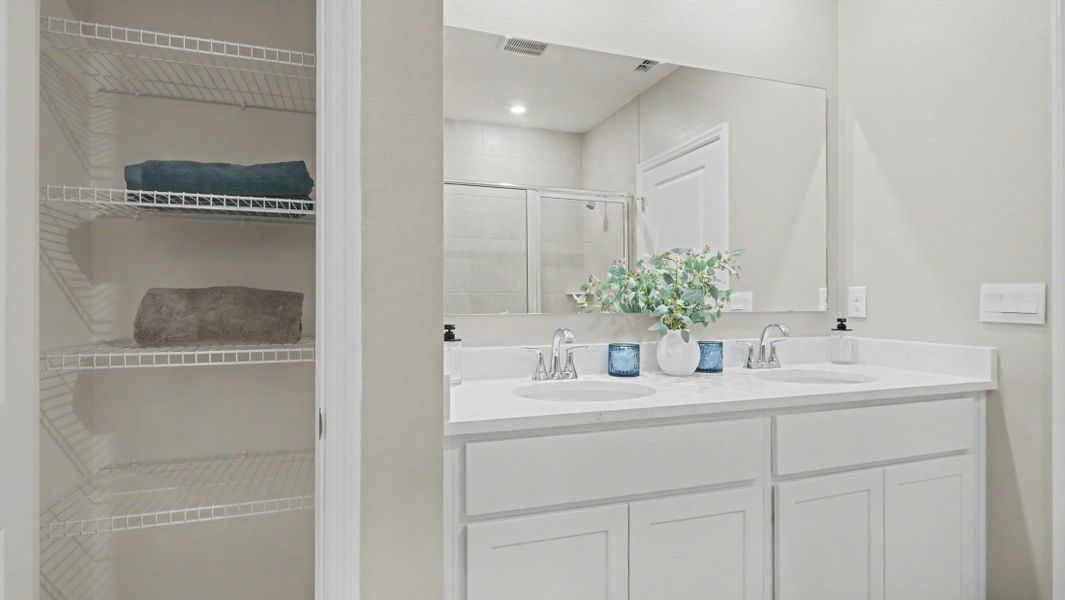 Image 67 representing the Lexington by Maronda Homes in Lake County Communities, Mount Plymouth, FL. Image 67 representing the Lexington by Maronda Homes in Lake County Communities, Mount Plymouth, FL.