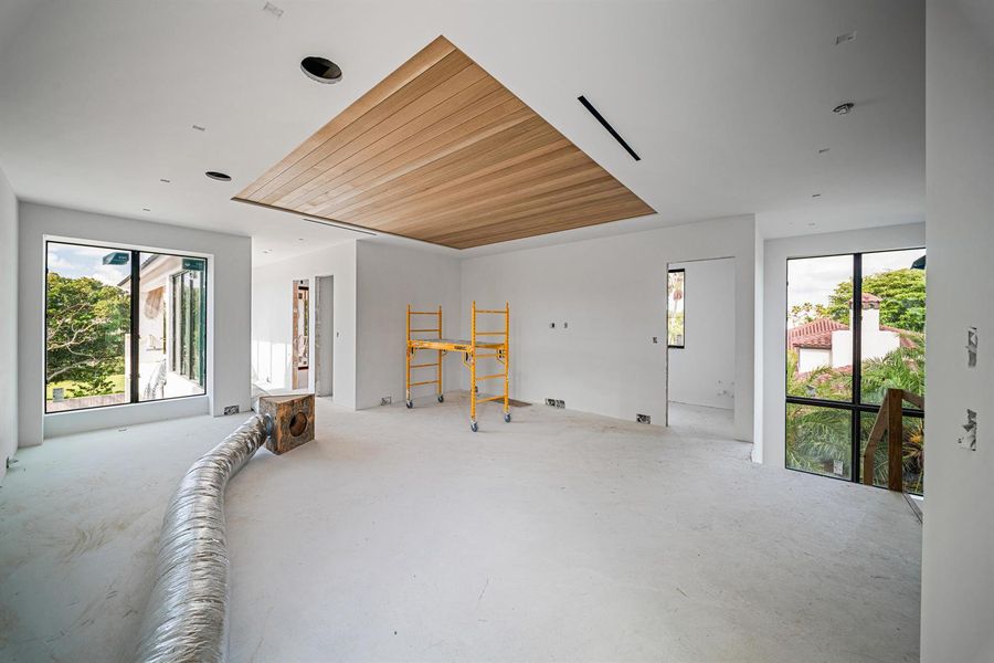LOFT