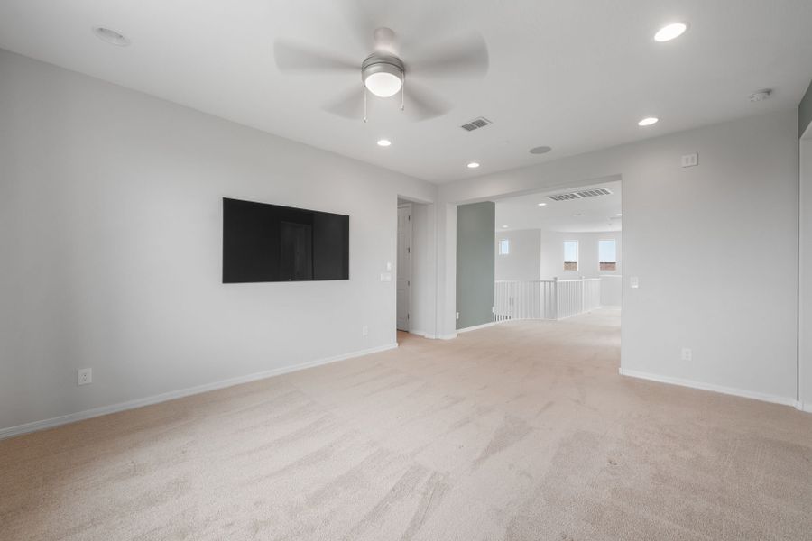 Spacious, unfurnished interior of a new home in Harvest - Enchantment Series, Queen Creek (Image 49).