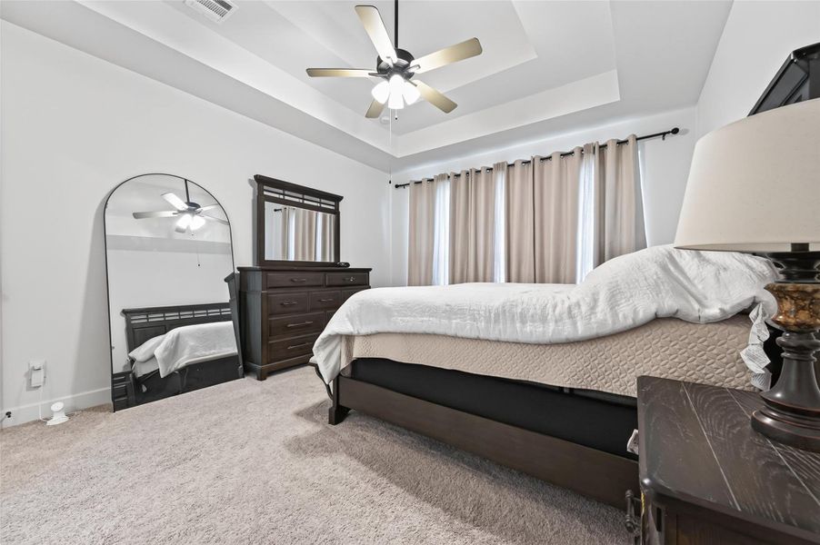 Furnished interior view inside a new home in Sunterra, Katy (Image 30). Furnished interior view inside a new home in Sunterra, Katy (Image 30).