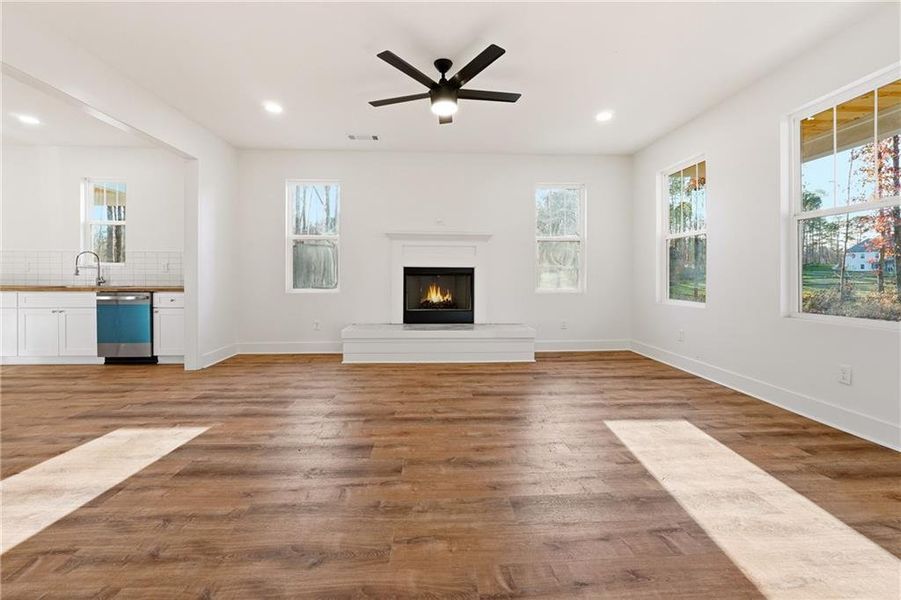 Spacious, unfurnished interior of a new home in , Jasper (Image 30). Spacious, unfurnished interior of a new home in , Jasper (Image 30).