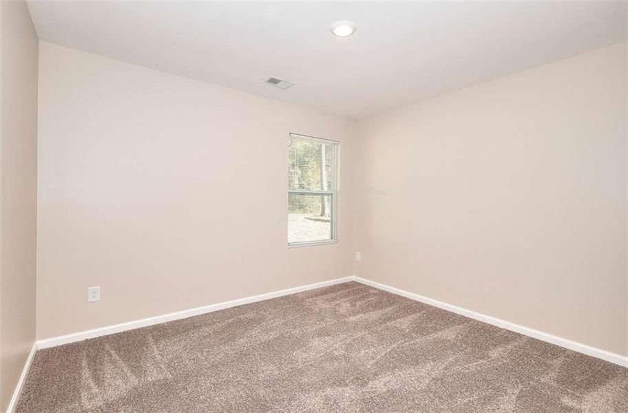 Spacious, unfurnished interior of a new home in , Monroe (Image 24).