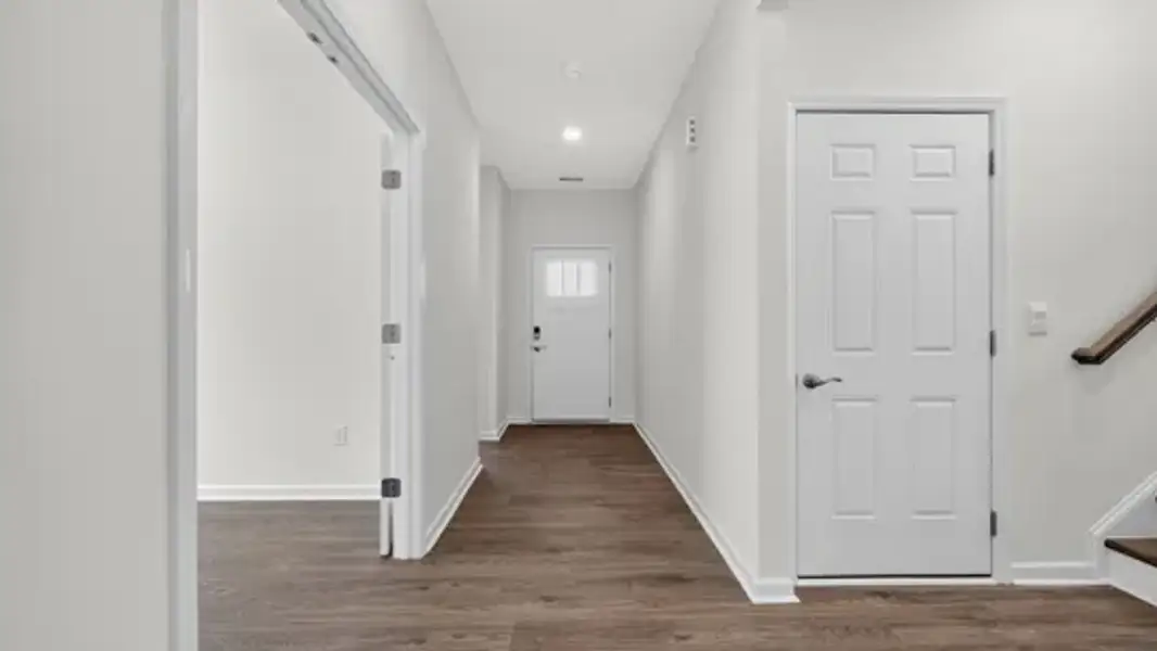 Spacious, unfurnished interior of a new home in The Villas at Galvins Ridge, Sanford (Image 13).