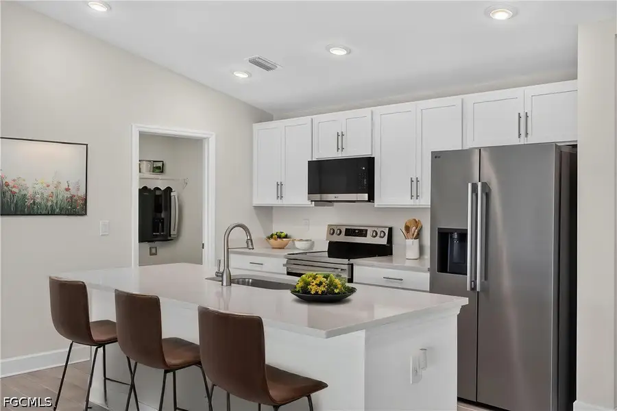 Furnished interior view inside a new home in Cape Coral, Cape Coral (Image 7).