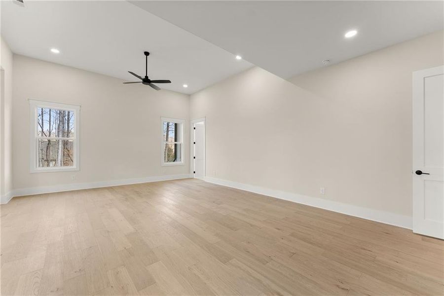 Spacious, unfurnished interior of a new home in , Hoschton (Image 24).