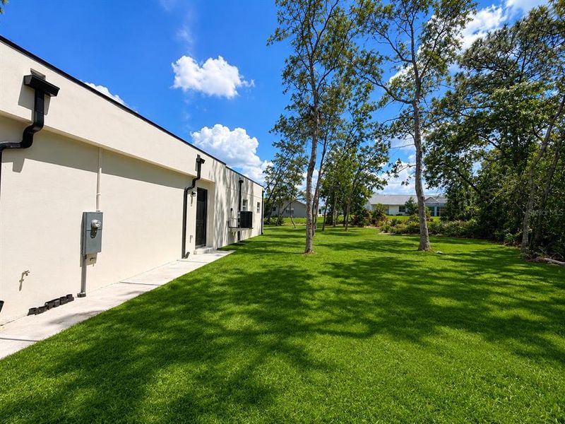 Exterior details and patio area of a home in , Brooksville (Image 16).
