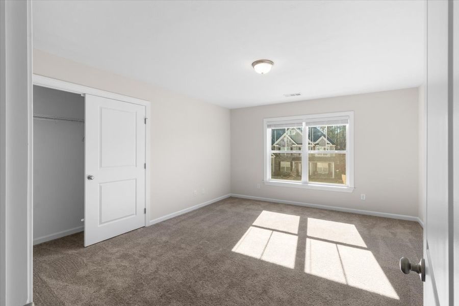 Spacious, unfurnished interior of a new home in Tillery Park, Grovetown (Image 35). Spacious, unfurnished interior of a new home in Tillery Park, Grovetown (Image 35).