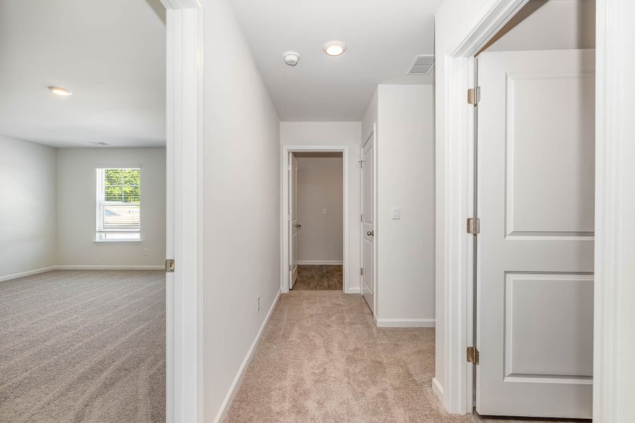 Representative unfurnished interior of a home built from the PENWELL by D.R. Horton in South Haven, Camden (Image 23).