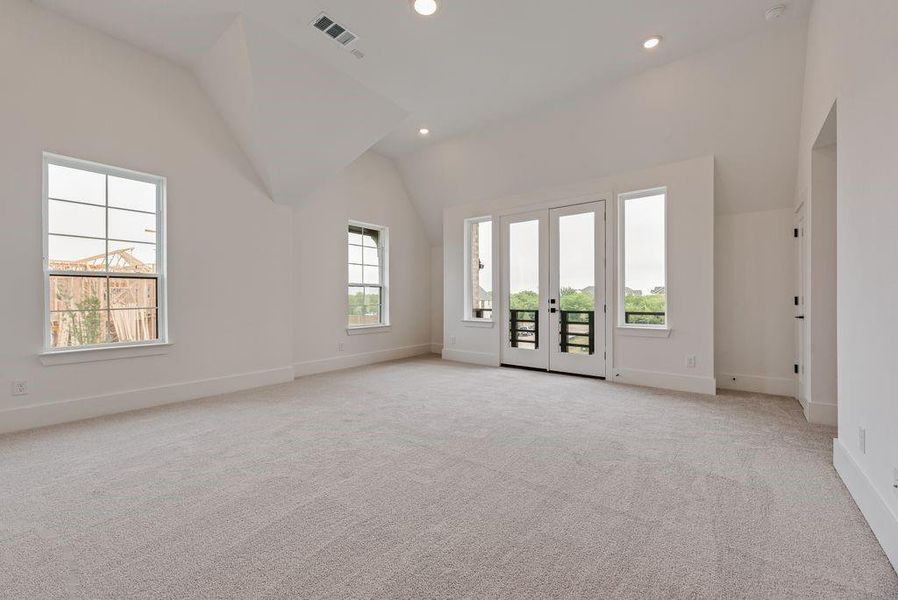 Spacious, unfurnished interior of a new home in Park Place, Prosper (Image 33).