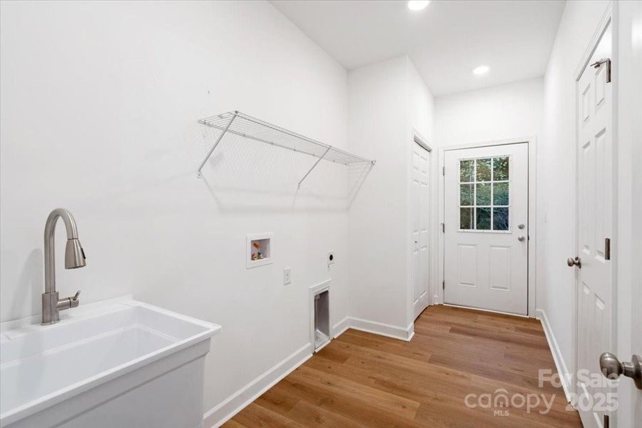 Image 29 of a home in . Image 29 of a home in .