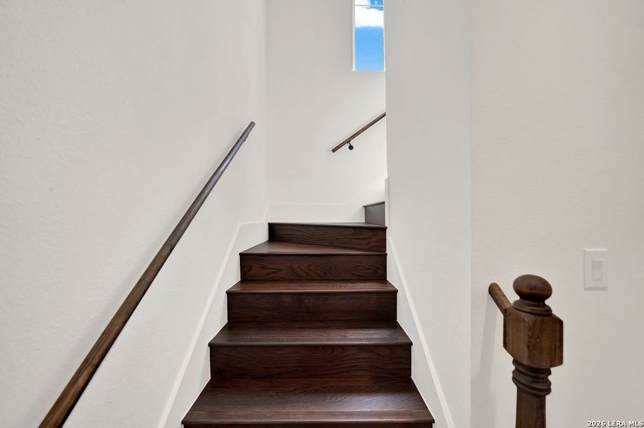 Close-up of interior finishes inside a home in , Bandera (Image 21).