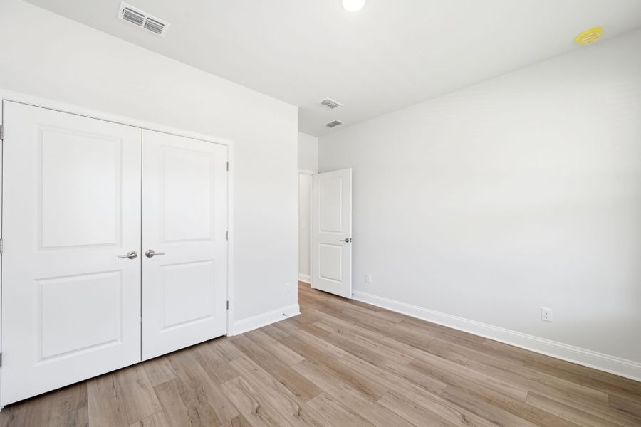 Spacious, unfurnished interior of a new home in Oakleaf Chase, Blythewood (Image 25). Spacious, unfurnished interior of a new home in Oakleaf Chase, Blythewood (Image 25).