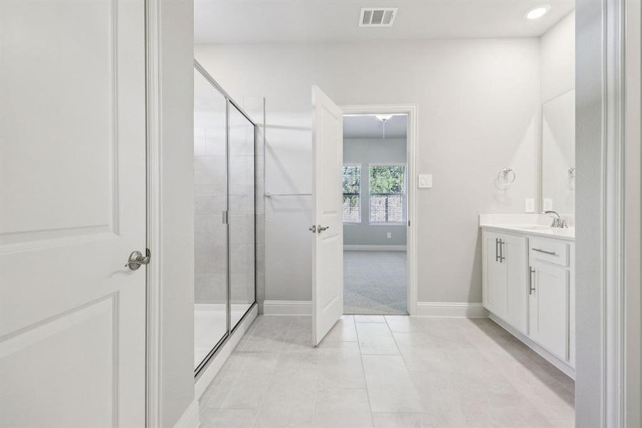 Photo is not of the actual home, but is an inspirational photo of builder’s model home and may depict options, furnishings, and/or decorator features that are not included.