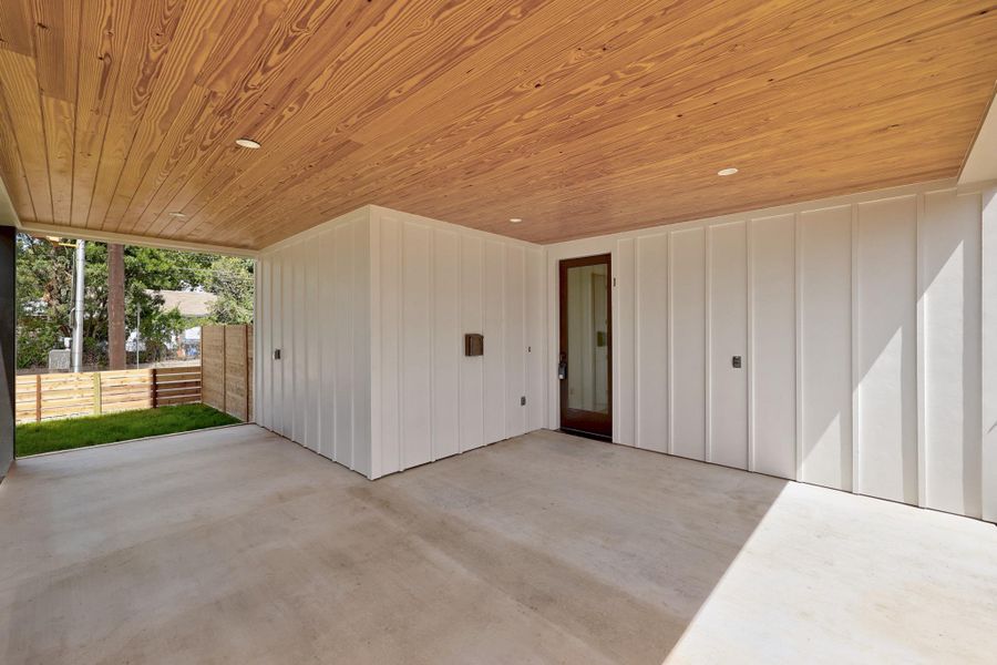 Exterior details and patio area of a home in , Austin (Image 20).