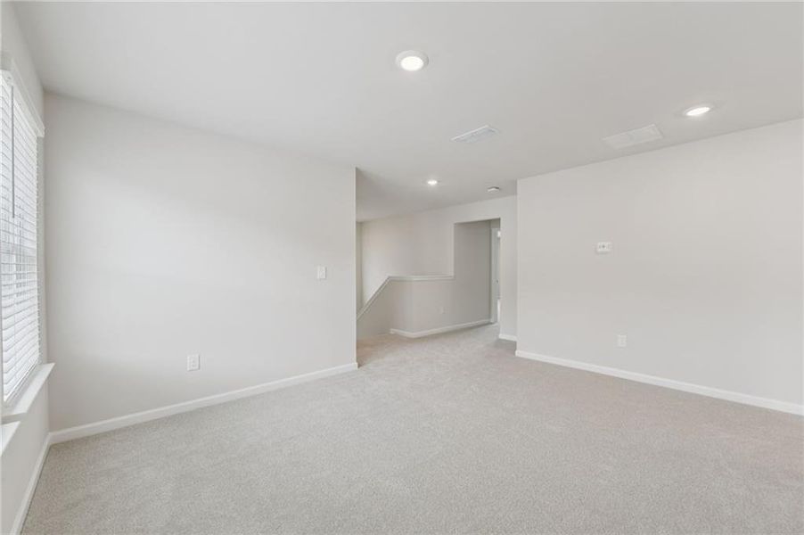 Spacious, unfurnished interior of a new home in Parkside at Grayson, Grayson (Image 22).