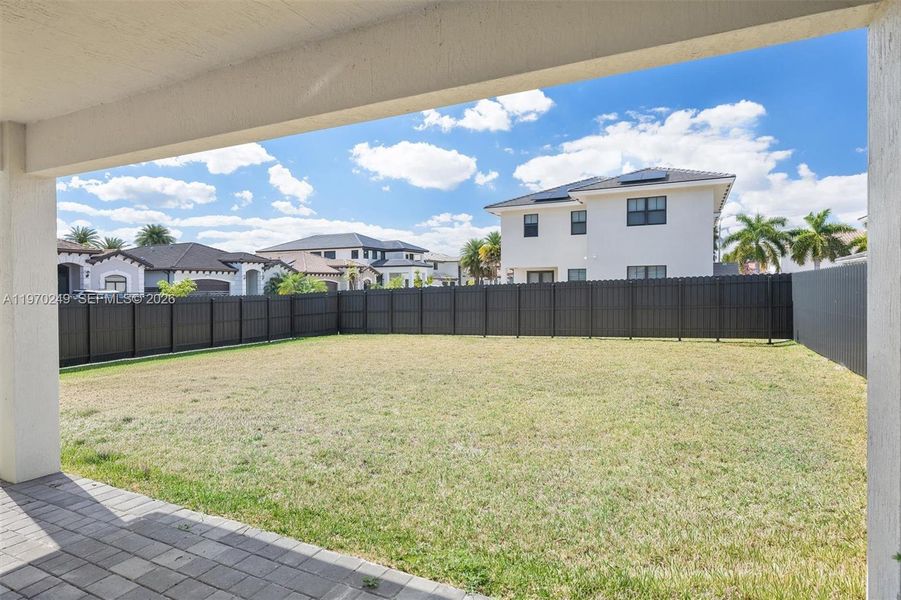 Exterior details and patio area of a home in , Miami (Image 3).