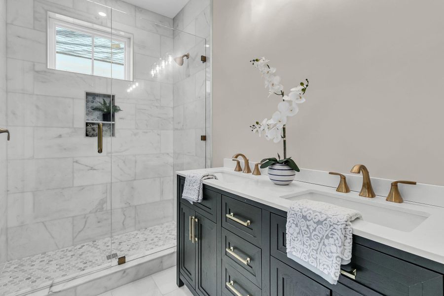 Furnished interior view inside a new home in , Charleston (Image 28).