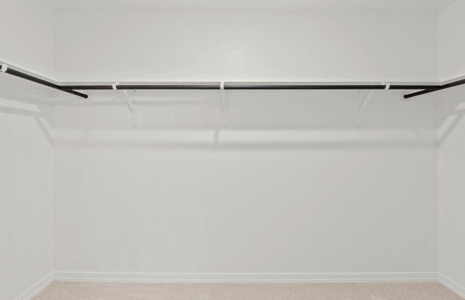 Spacious, unfurnished interior of a new home in Larson Crossing, Elgin (Image 27).