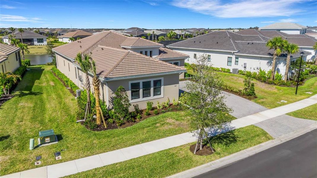 Image 71 of a home in Artistry Sarasota.