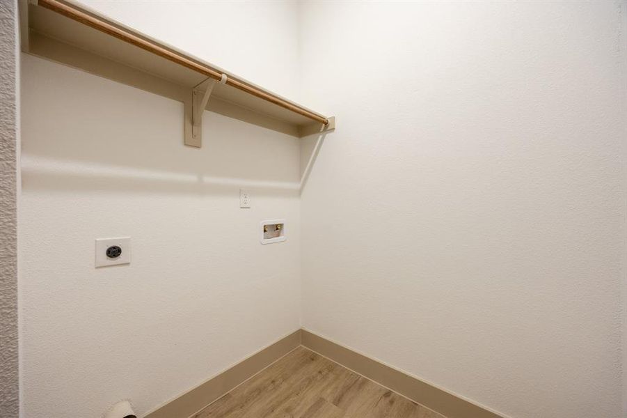 Spacious, unfurnished interior of a new home in , Fort Worth (Image 18). Spacious, unfurnished interior of a new home in , Fort Worth (Image 18).