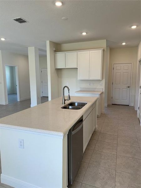Furnished interior view inside a new home in Ocala, Ocala (Image 6).