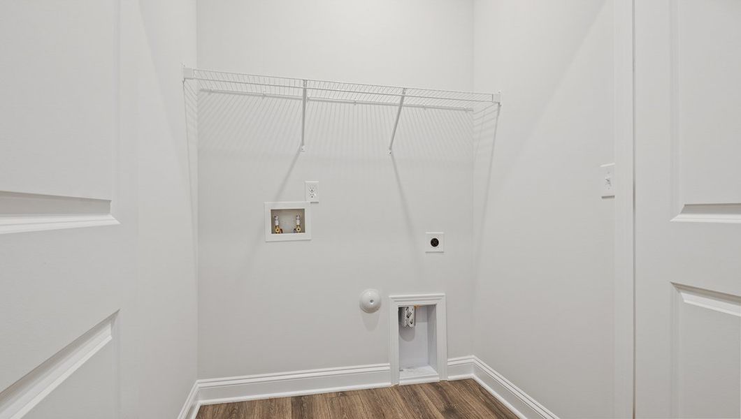 Spacious, unfurnished interior of a new home in Pleasant Grove, Weaverville (Image 22).