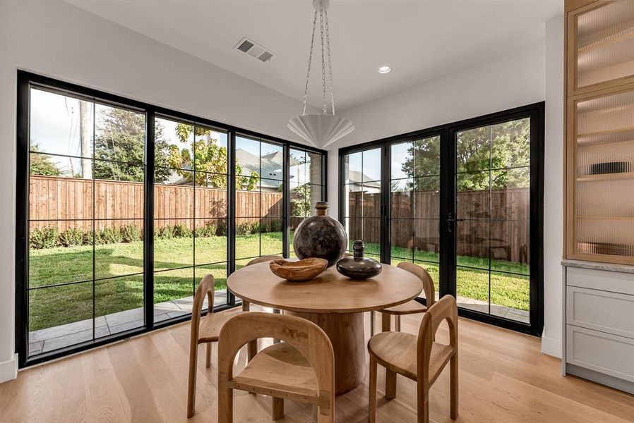 View of sunroom / solarium View of sunroom / solarium