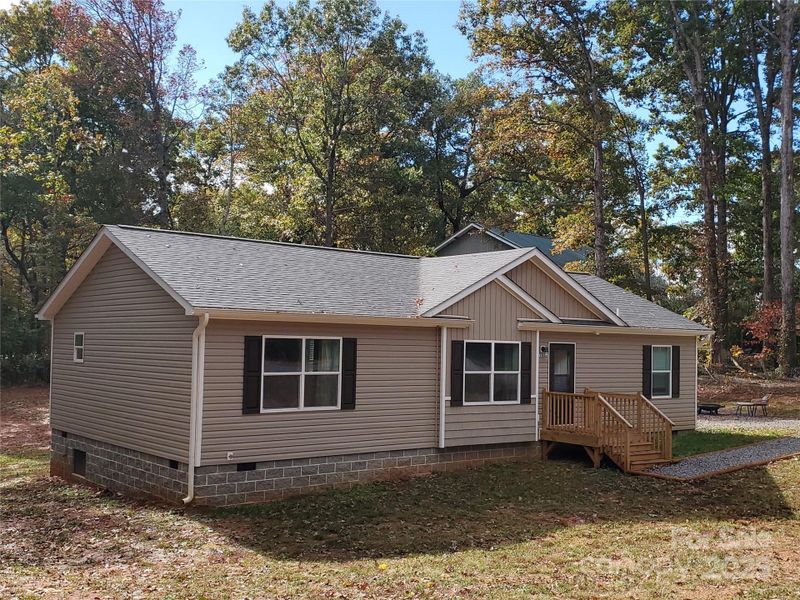 Image 36 of a home in .