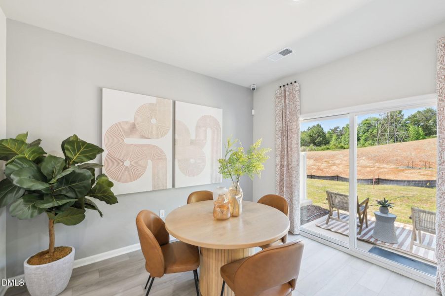 10-web-or-mls-Raleigh - Oakwood - 1064 W