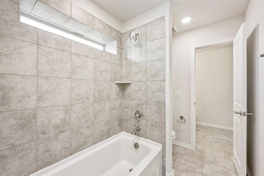 Furnished interior view inside a new home in Ridge Ranch Classic 50, Mesquite (Image 9). Furnished interior view inside a new home in Ridge Ranch Classic 50, Mesquite (Image 9).