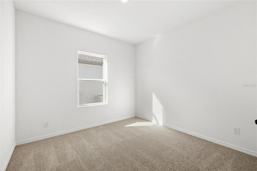 Spacious, unfurnished interior of a new home in , Kissimmee (Image 15).