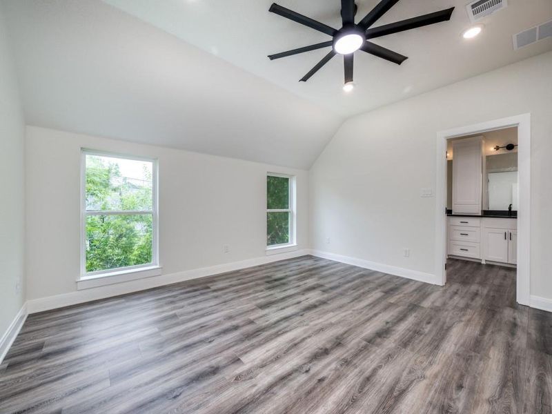 Image 23 of a home in . Image 23 of a home in .