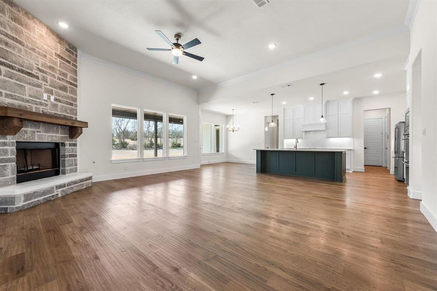 Spacious, unfurnished interior of a new home in King Crossing Estates, Van Alstyne (Image 18).