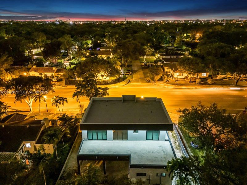 Image 19 of a home in . Image 19 of a home in .